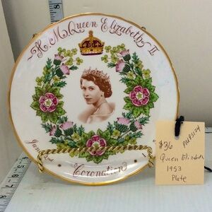 Tuscan Bone China Queen Elizabeth Coronation Plate